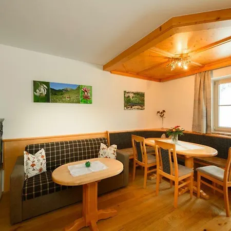 مزرعة للإقامة Biobauernhof Aubauer *